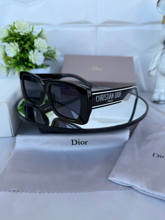 Dior 56