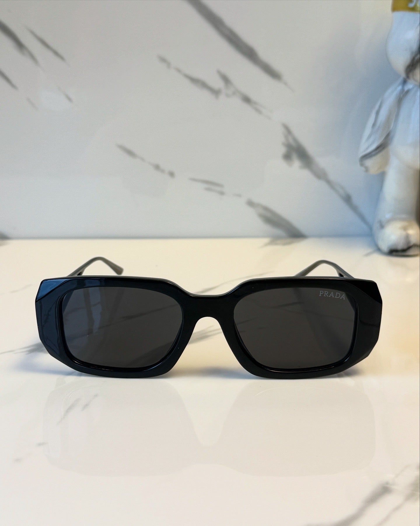 Lentes de Sol Estilo Prada