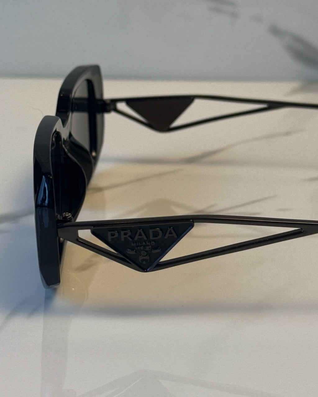 Lentes de Sol Estilo Prada