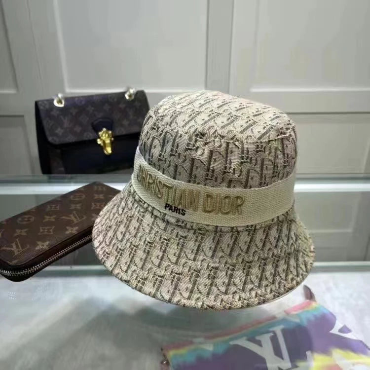 Gorro Christian Dior
