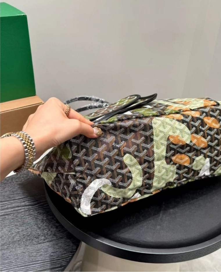 Goyard Bag