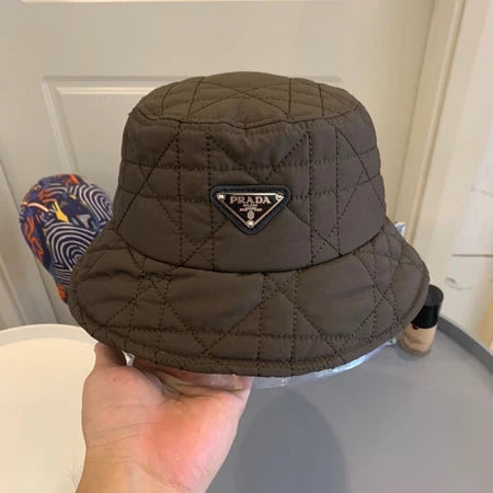 Gorro Prada