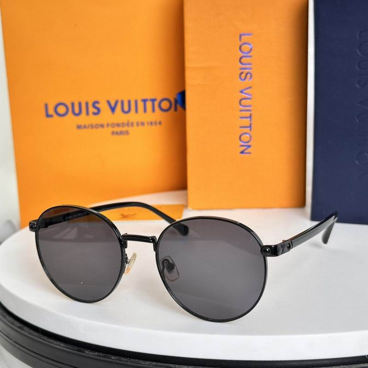 Lentes de sol Ovalados Lv